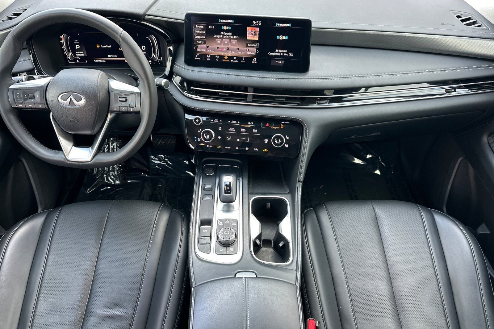 2023 INFINITI QX60 LUXE