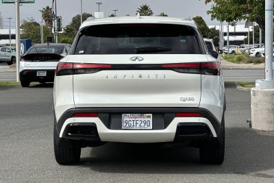 2023 INFINITI QX60 LUXE