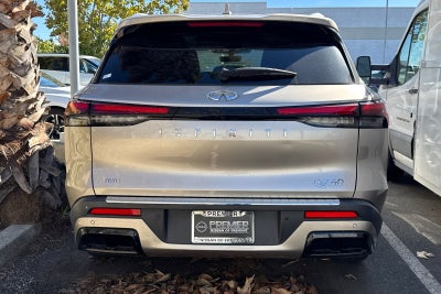2023 INFINITI QX60 LUXE