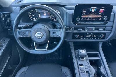 2024 Nissan Pathfinder S