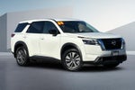 2024 Nissan Pathfinder S