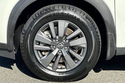 2024 Nissan Pathfinder S