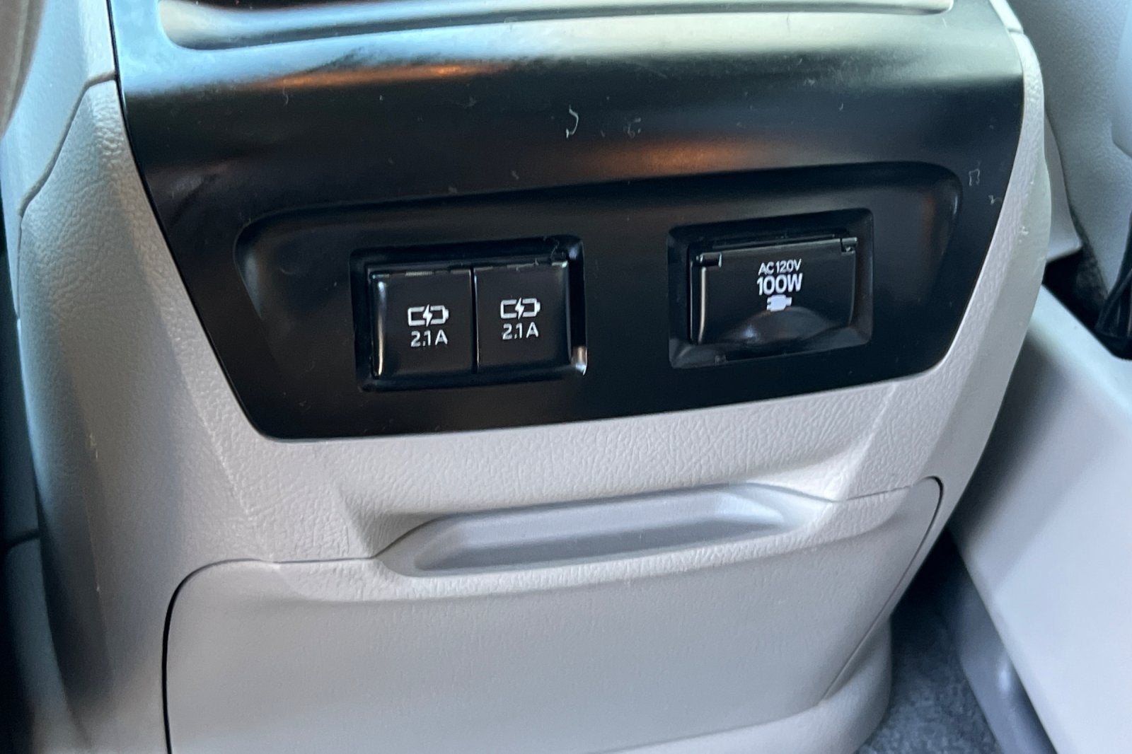 2020 Toyota Sienna XLE 8 Passenger