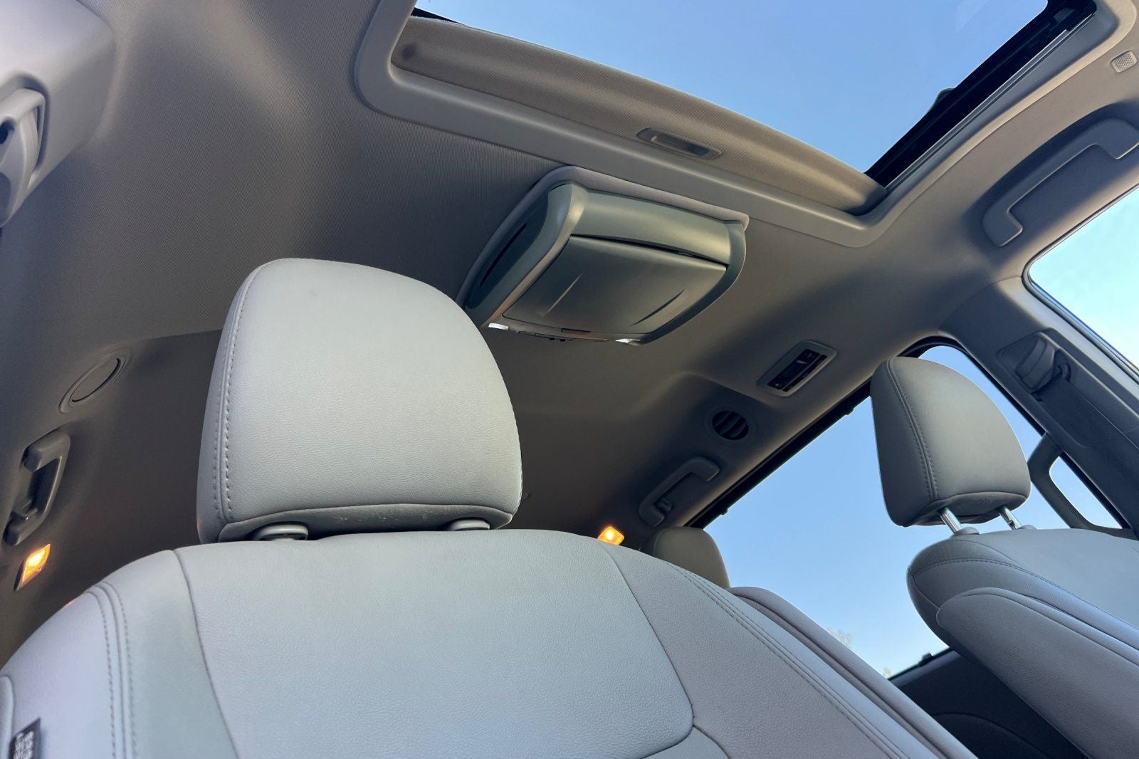 2020 Toyota Sienna XLE 8 Passenger