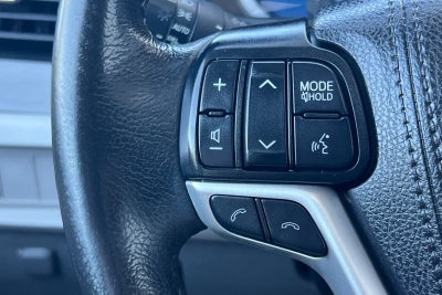 2020 Toyota Sienna XLE 8 Passenger
