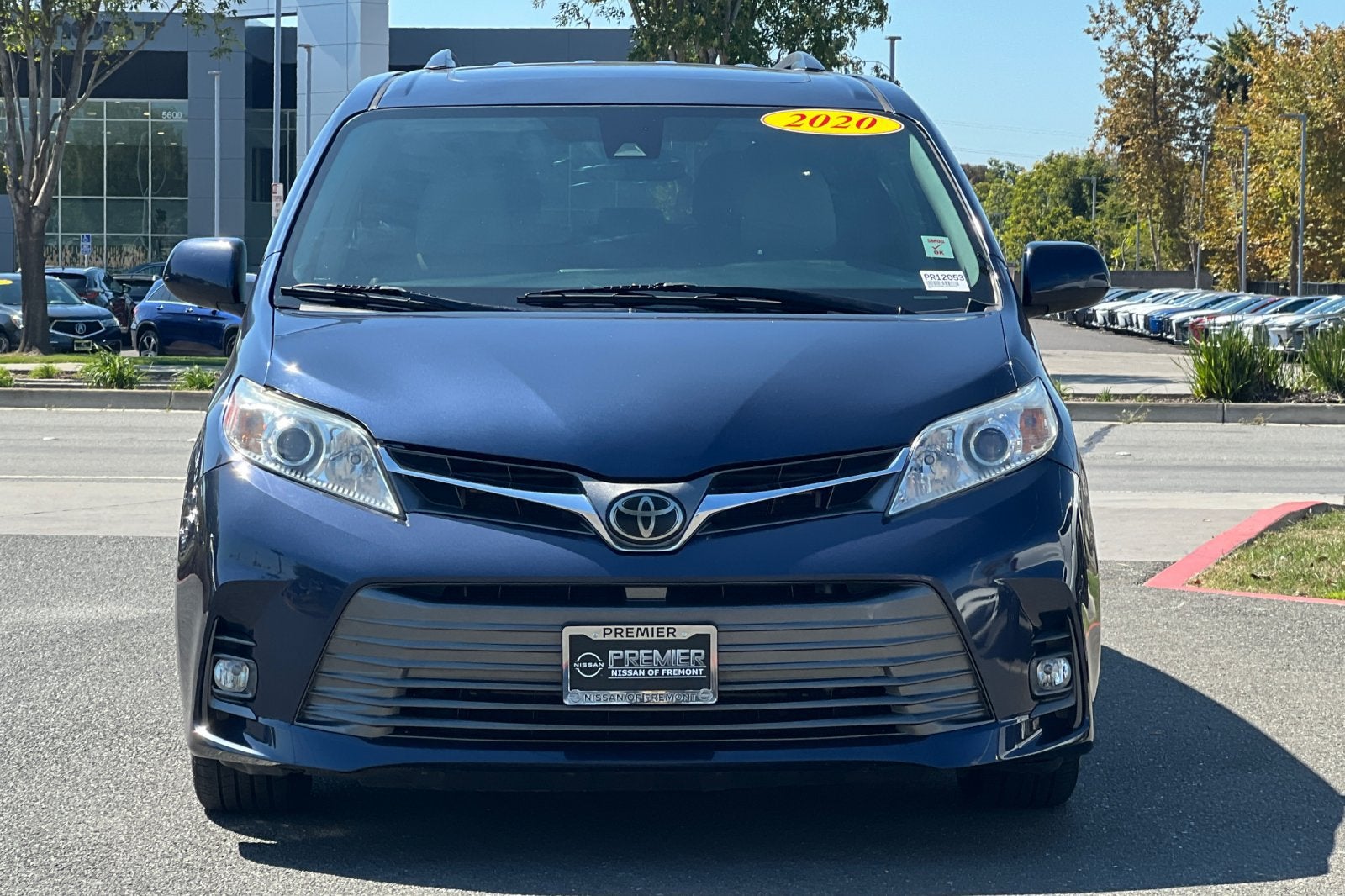 2020 Toyota Sienna XLE 8 Passenger