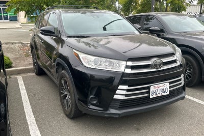 2019 Toyota Highlander LE