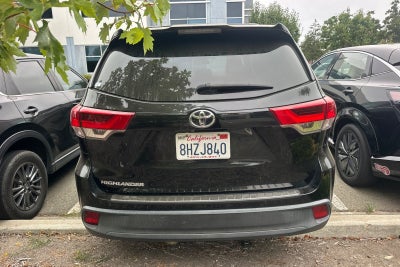 2019 Toyota Highlander LE