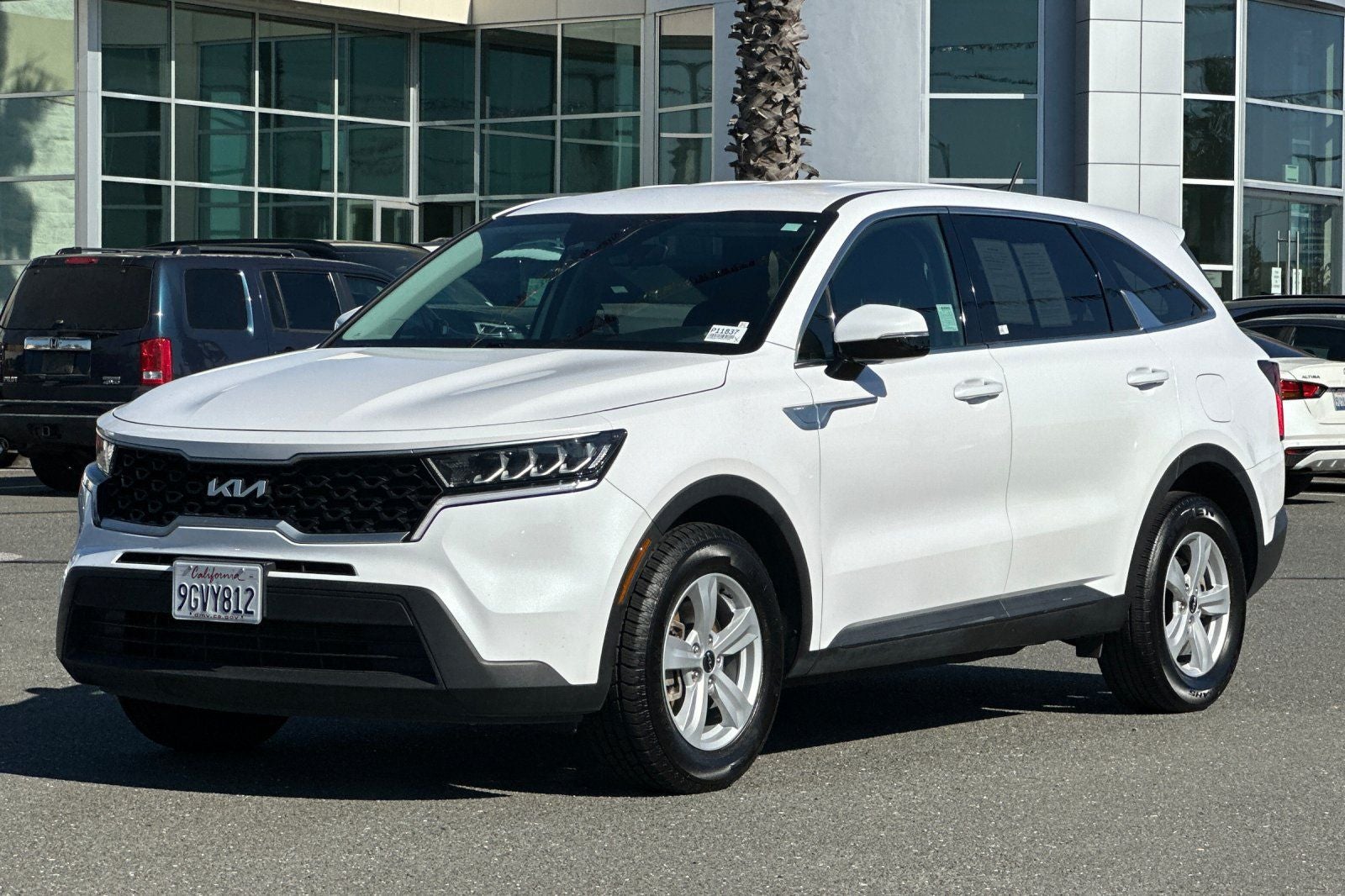 2023 Kia Sorento LX