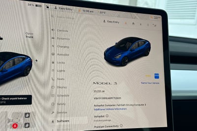 2023 Tesla Model 3 Base