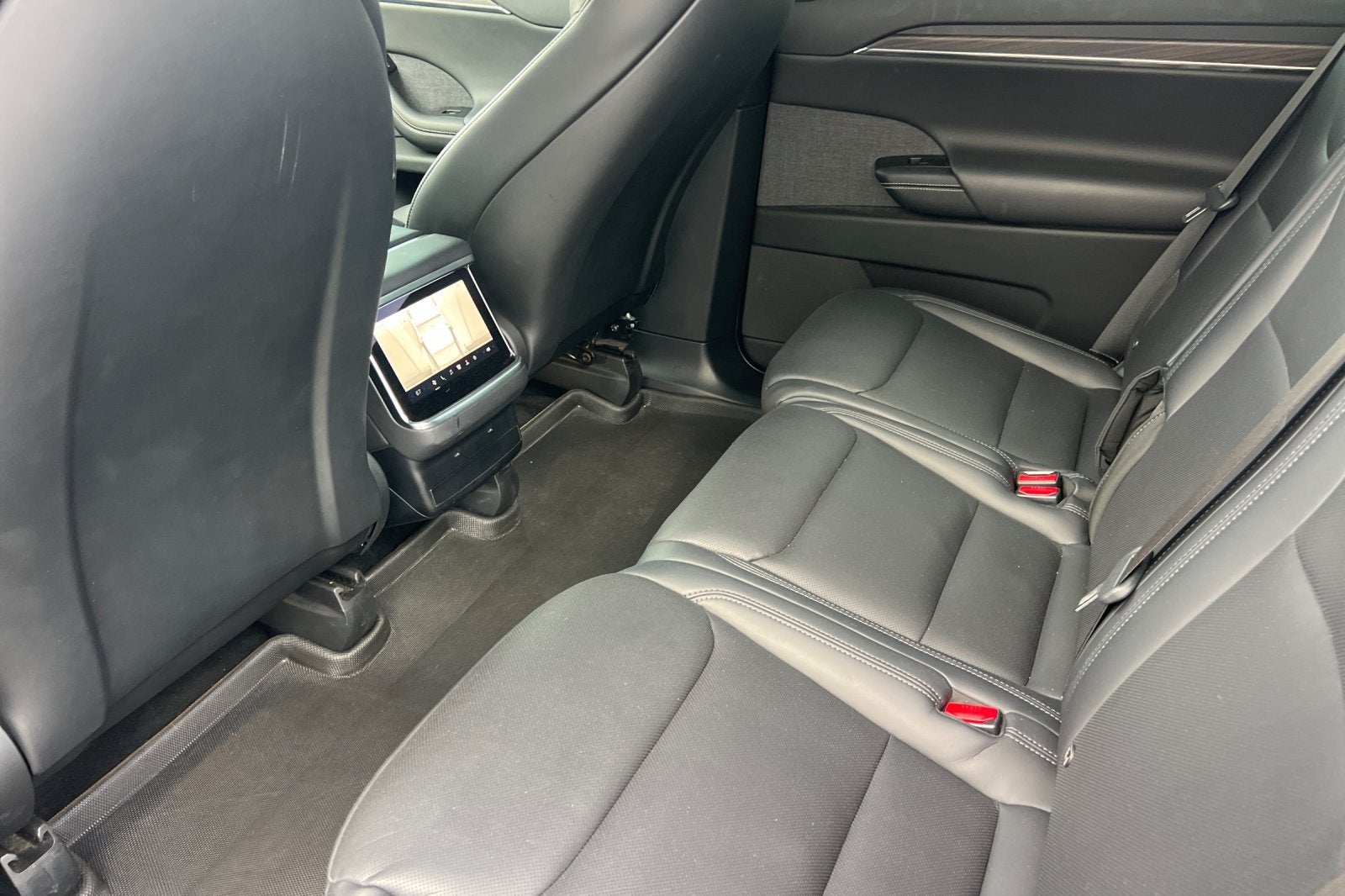 2023 Tesla Model X Standard Range