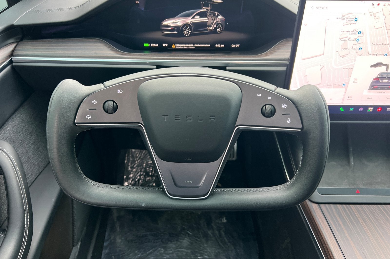 2023 Tesla Model X Standard Range