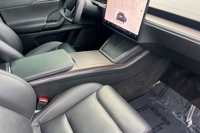 2023 Tesla Model X Standard Range
