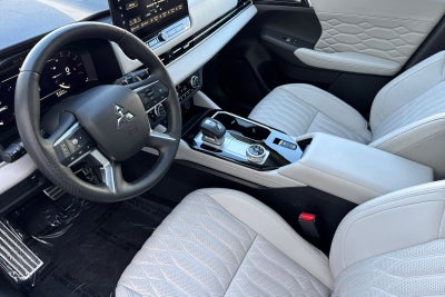 2025 Mitsubishi Outlander SEL