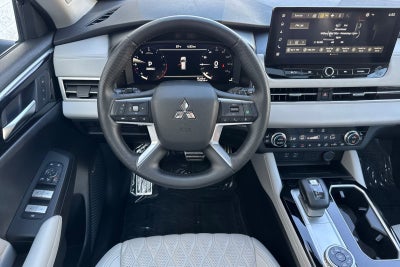 2025 Mitsubishi Outlander SEL