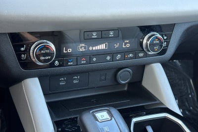 2025 Mitsubishi Outlander SEL