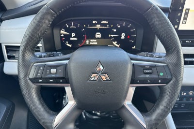 2025 Mitsubishi Outlander SEL
