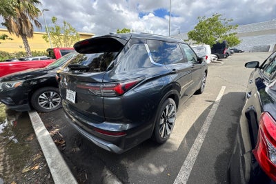 2025 Mitsubishi Outlander SEL