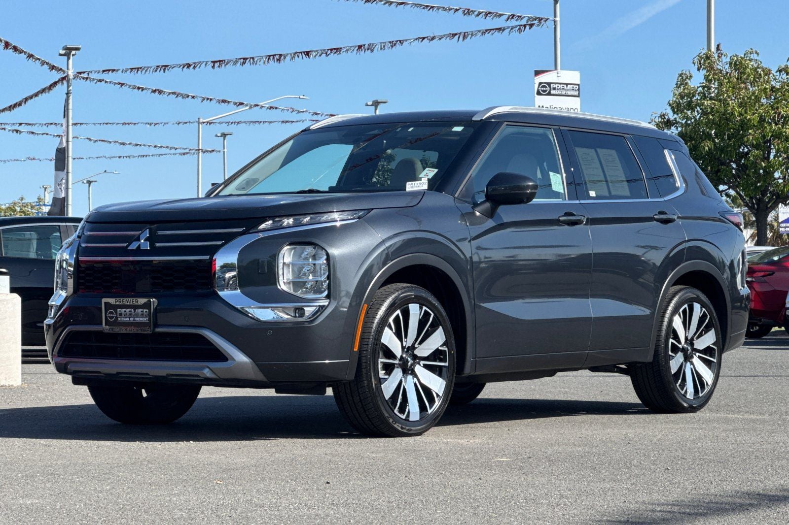 2025 Mitsubishi Outlander SEL