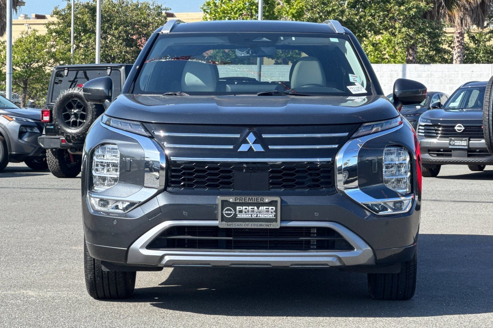 2025 Mitsubishi Outlander SEL