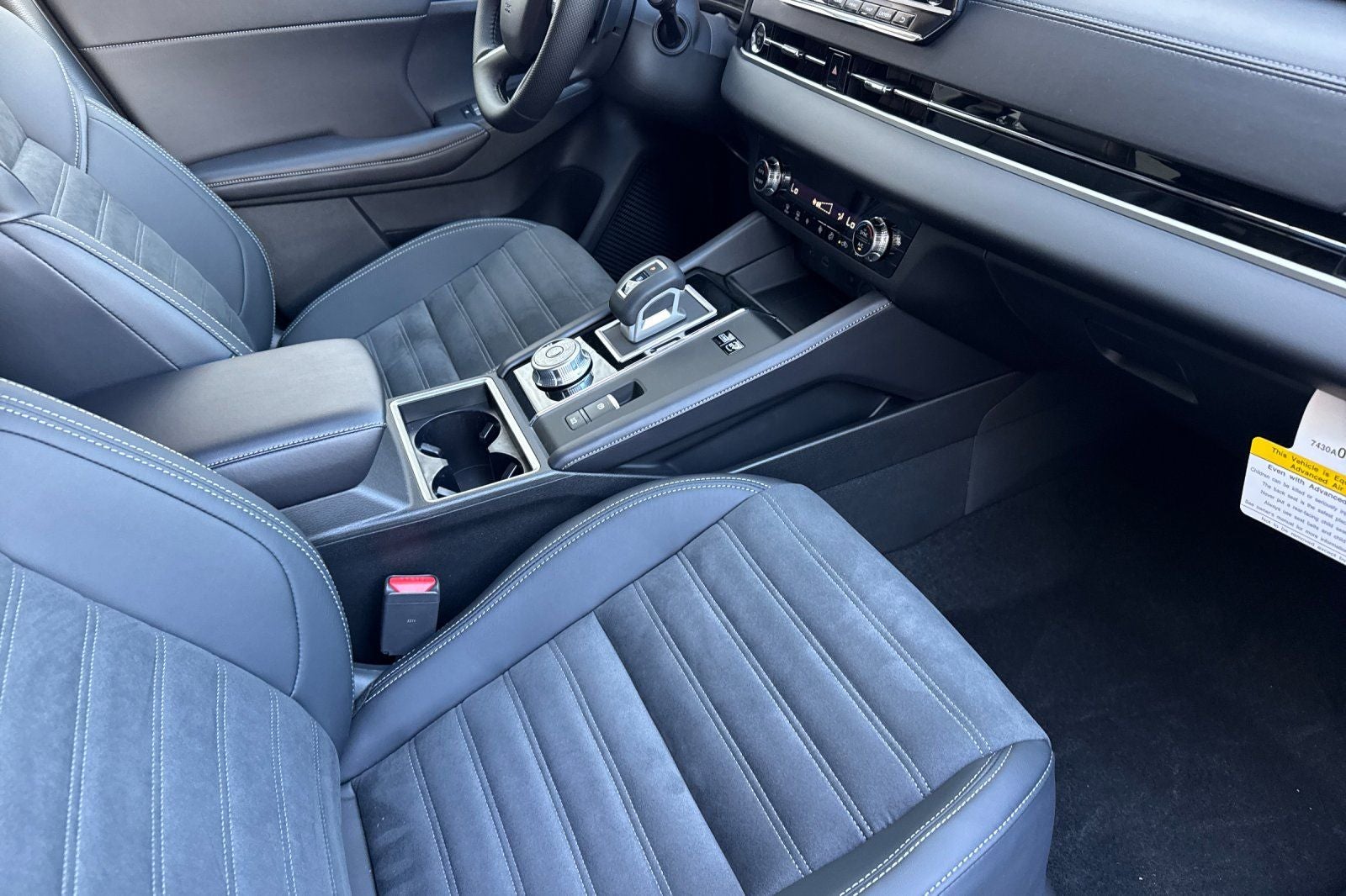 2026 Nissan Rogue SL