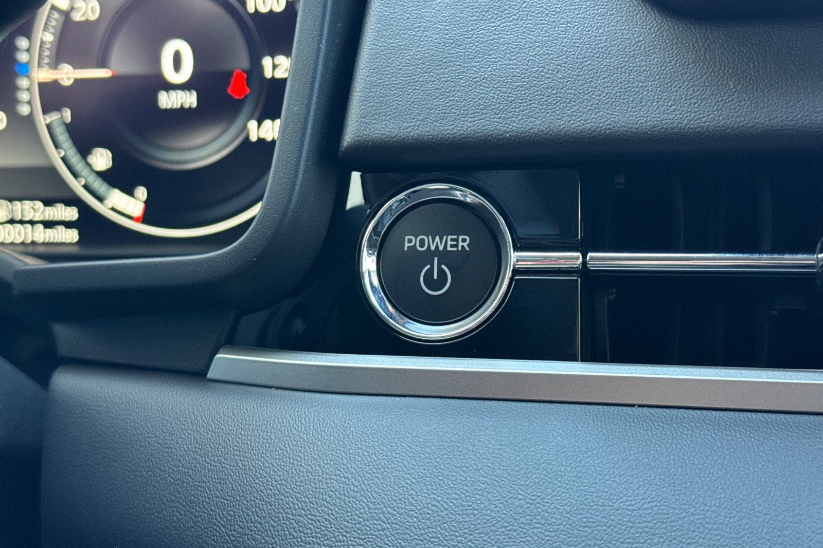 2026 Nissan Rogue SL