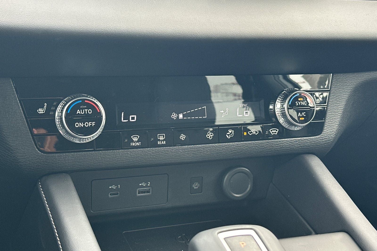 2026 Nissan Rogue SL