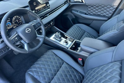 2026 Nissan Rogue Plug-In Hybrid Platinum