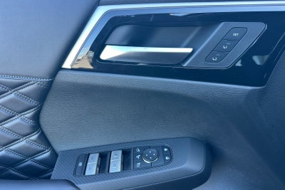 2026 Nissan Rogue Plug-In Hybrid Platinum