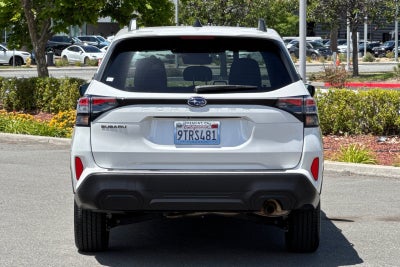 2025 Subaru Forester Premium