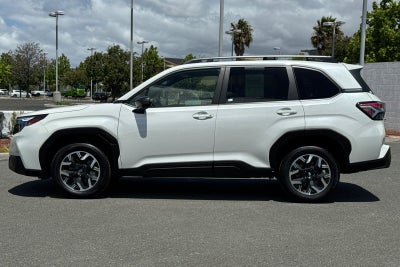 2025 Subaru Forester Premium