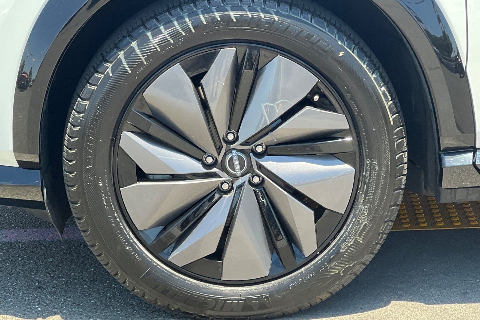 2024 Nissan Ariya ENGAGE