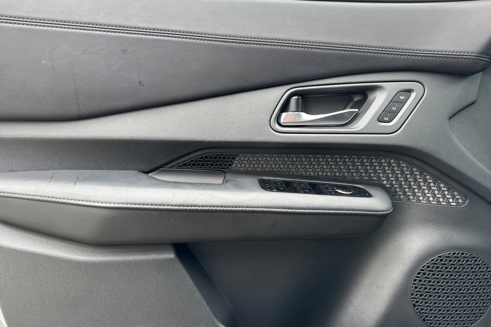 2024 Nissan Ariya ENGAGE