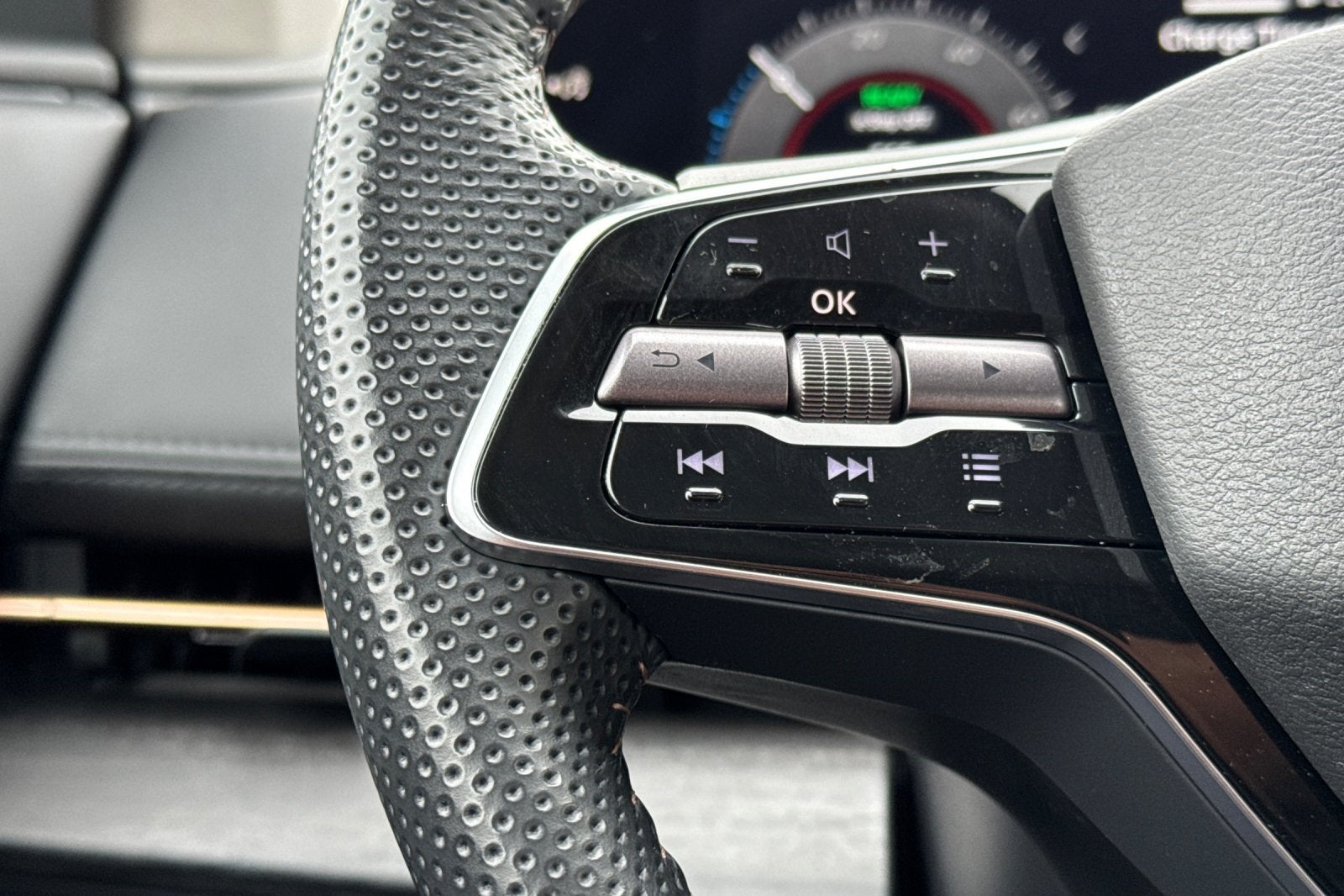 2024 Nissan Ariya ENGAGE