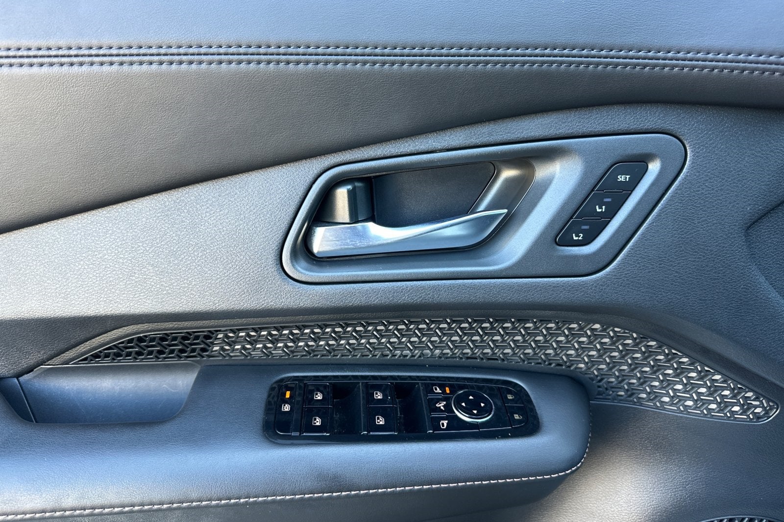 2024 Nissan Ariya ENGAGE