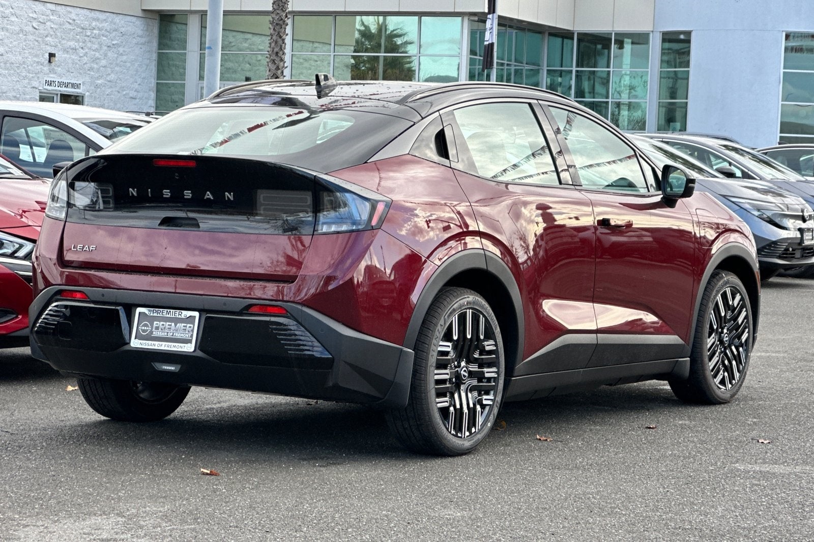 2026 Nissan Leaf PLATINUM+