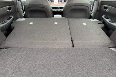 2026 Nissan Leaf PLATINUM+