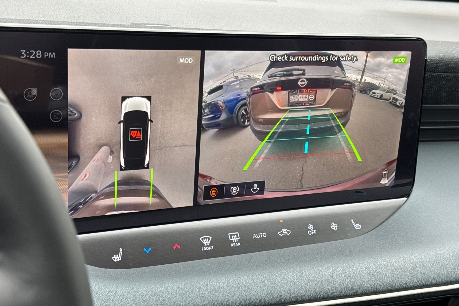 2026 Nissan Leaf PLATINUM+