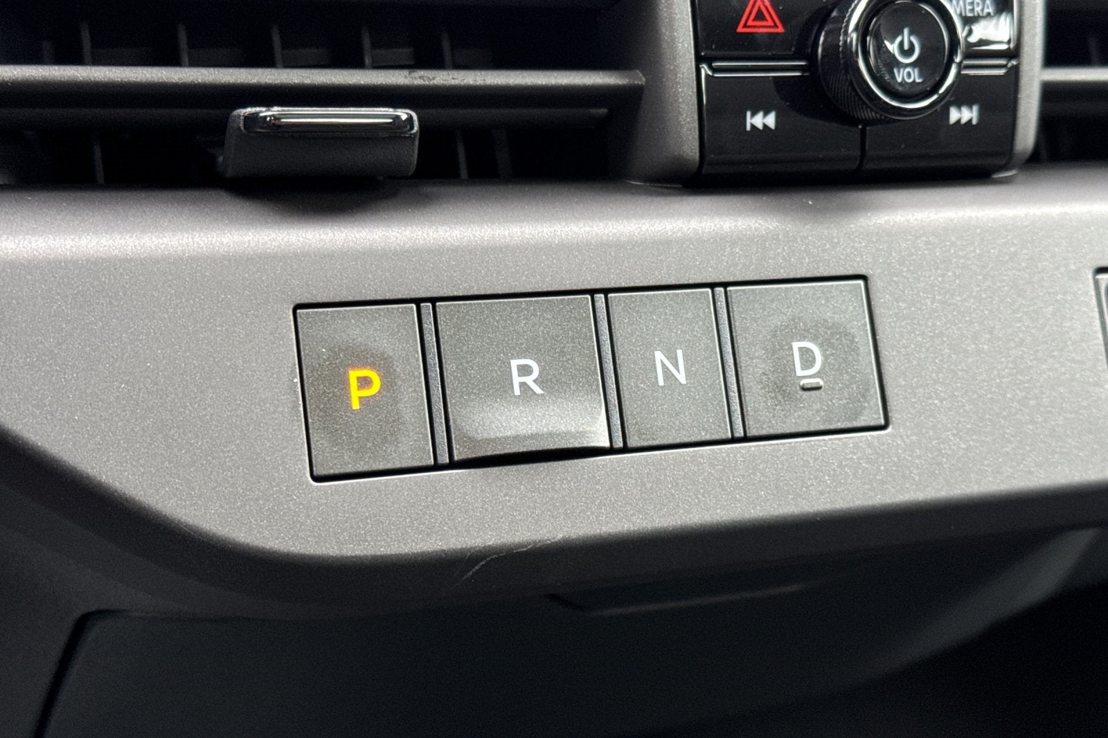 2026 Nissan Leaf PLATINUM+