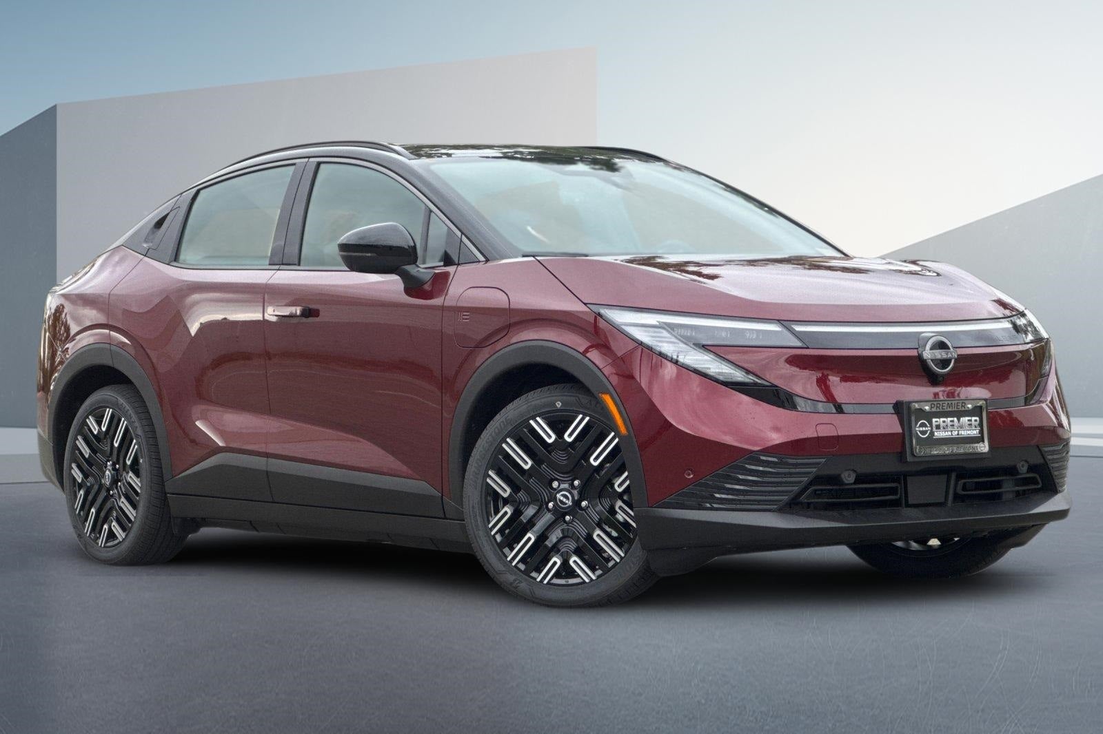 2026 Nissan Leaf PLATINUM+