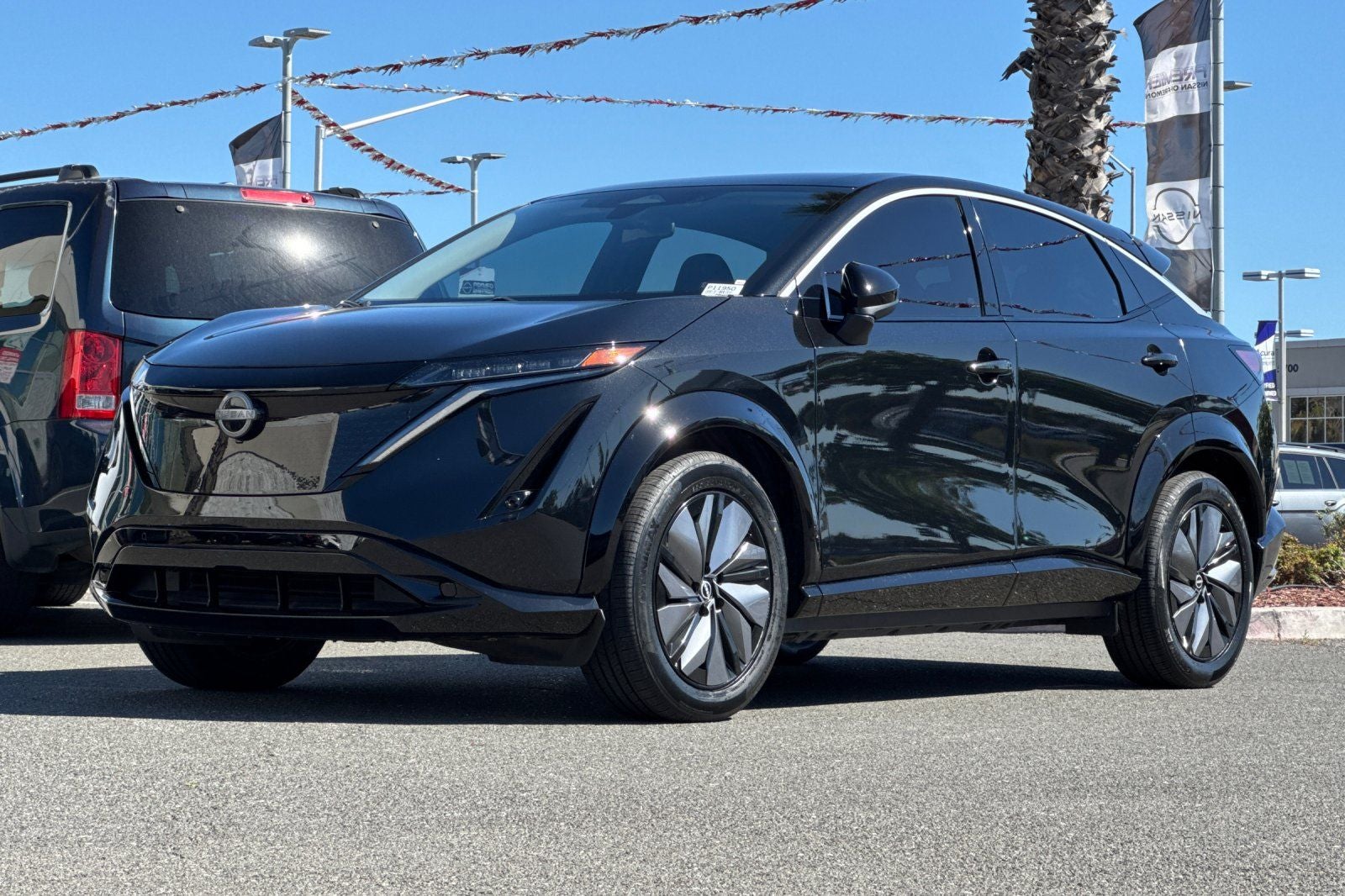 2023 Nissan Ariya VENTURE+