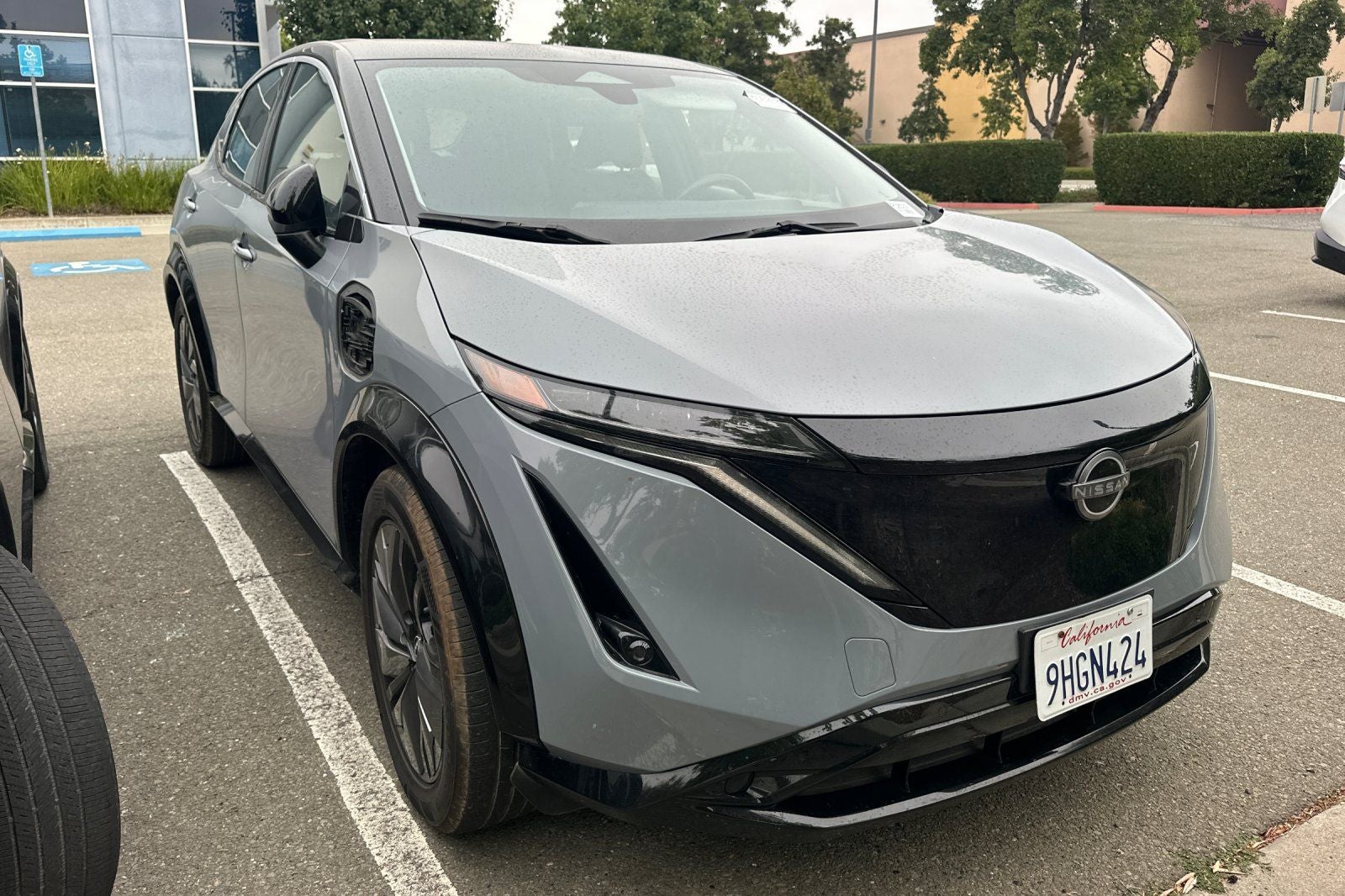 2023 Nissan Ariya VENTURE+