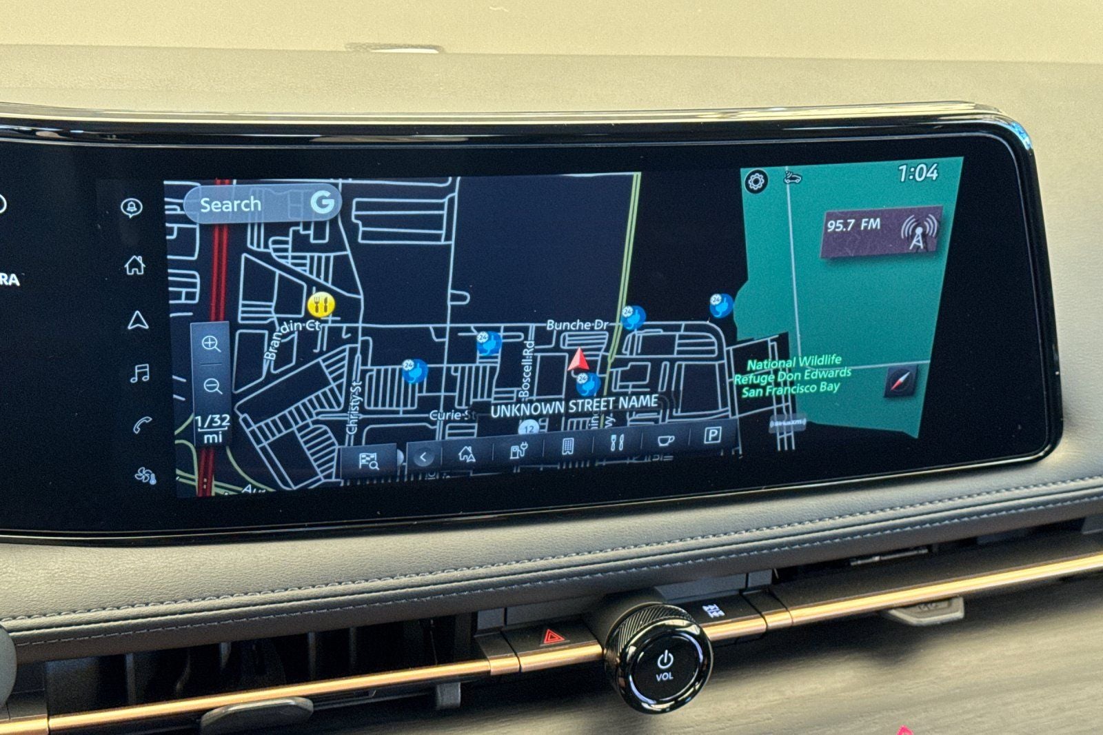2023 Nissan Ariya VENTURE+