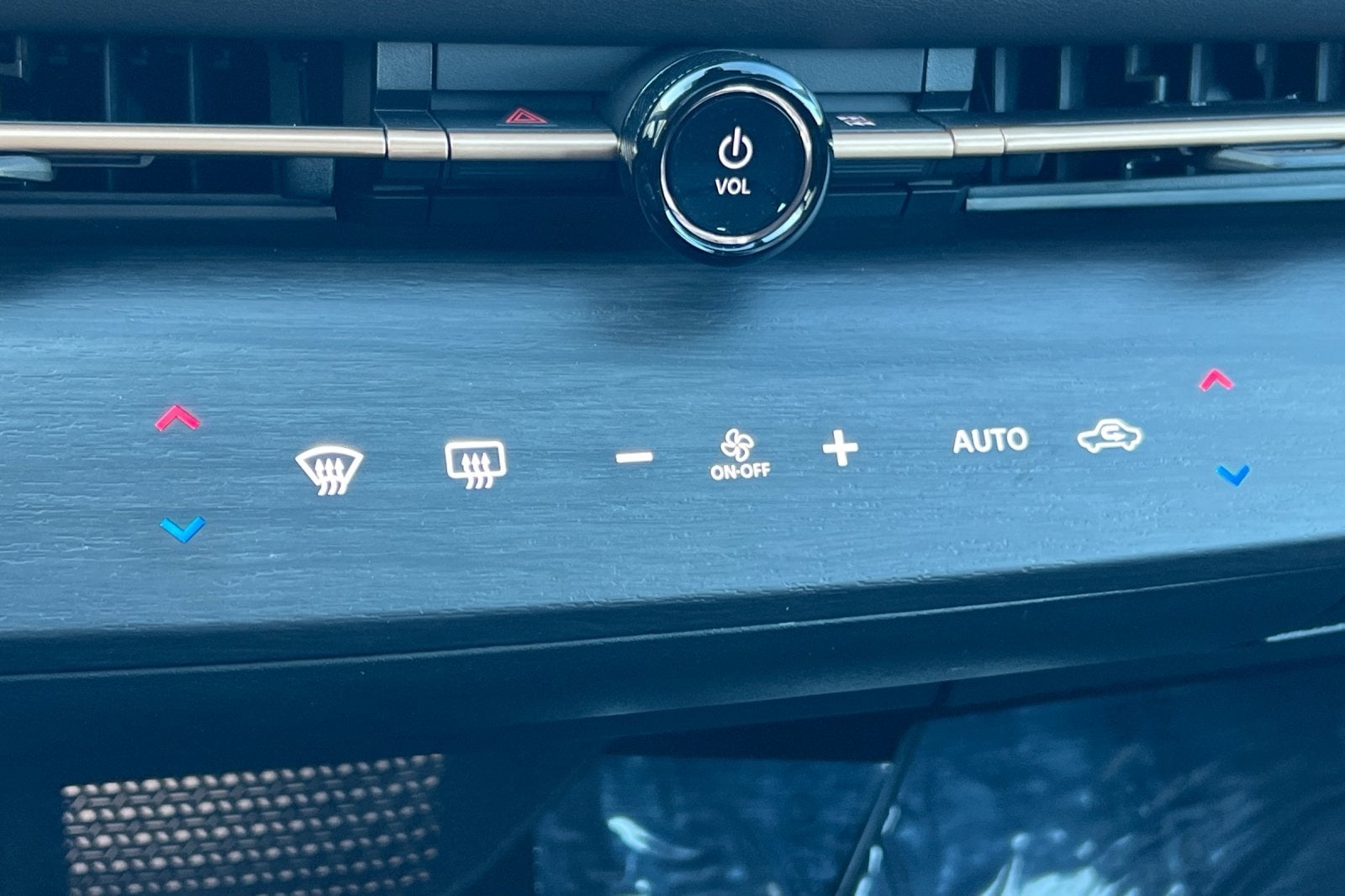 2024 Nissan Ariya EVOLVE+