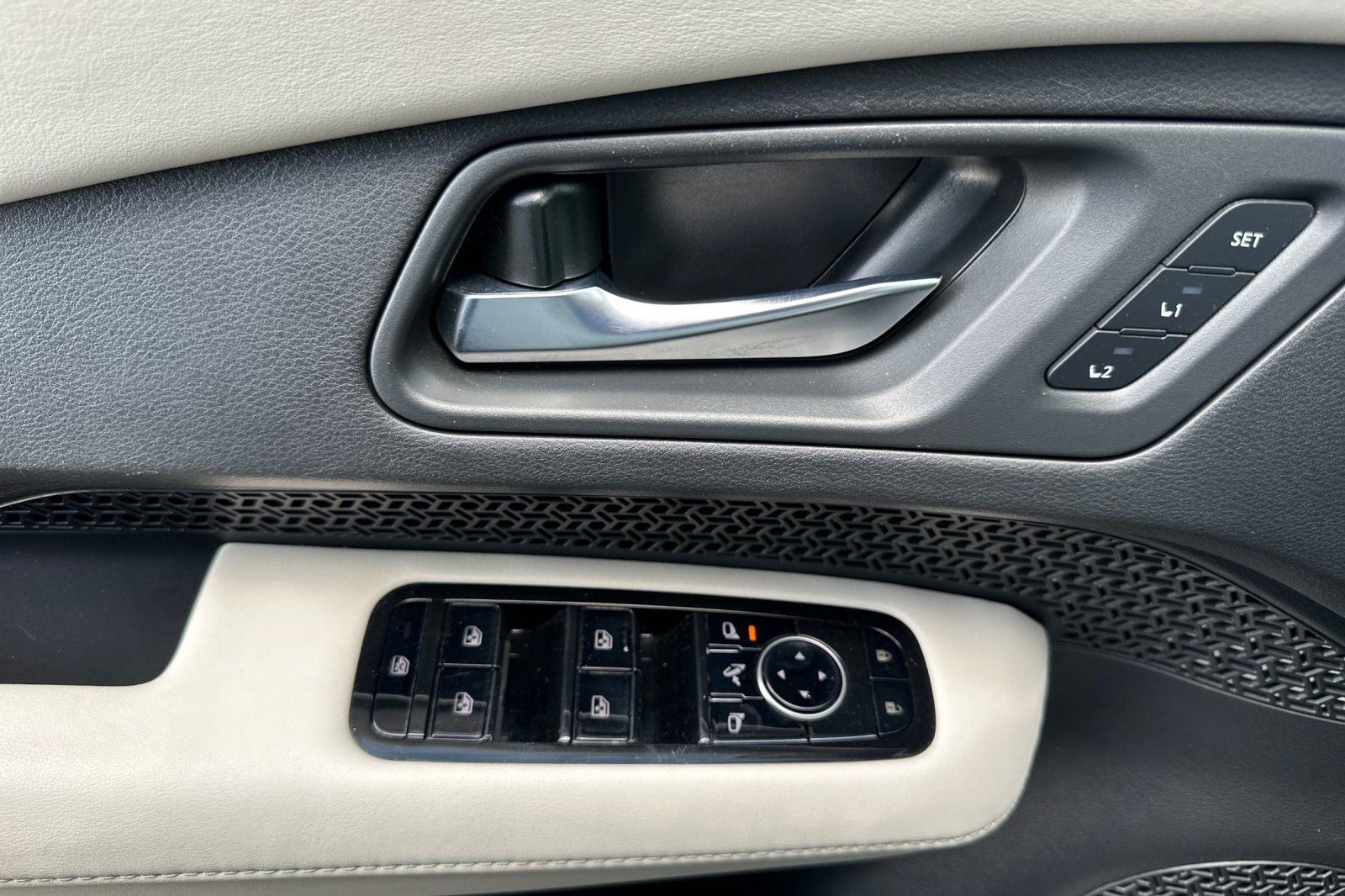 2023 Nissan Ariya EVOLVE+