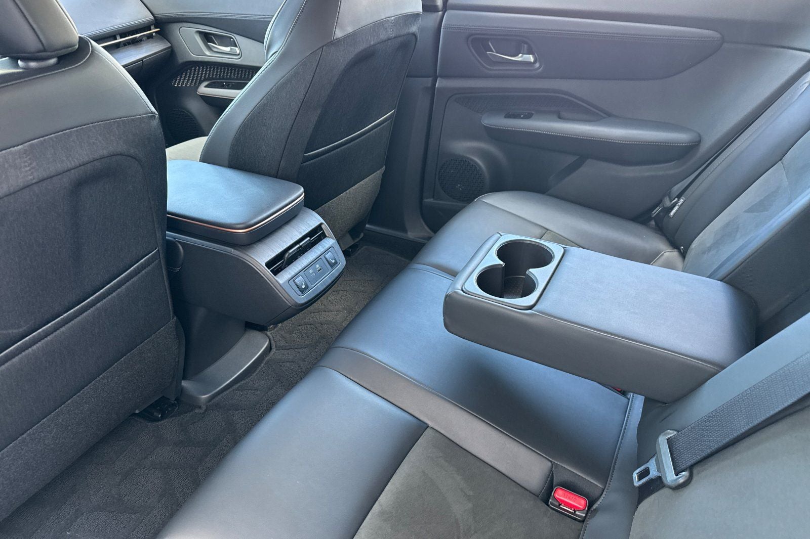 2024 Nissan Ariya ENGAGE e-4ORCE