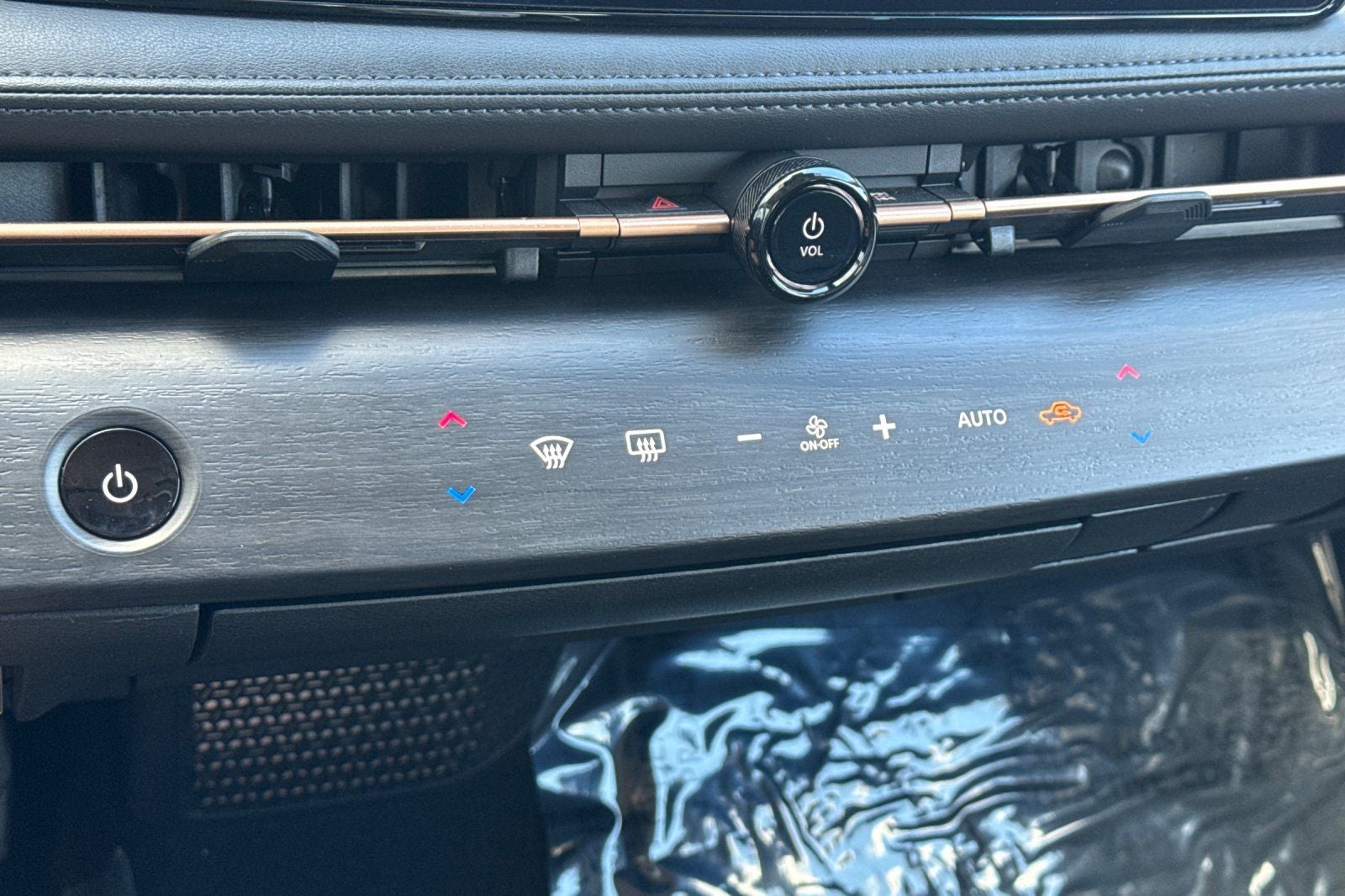2024 Nissan Ariya ENGAGE e-4ORCE