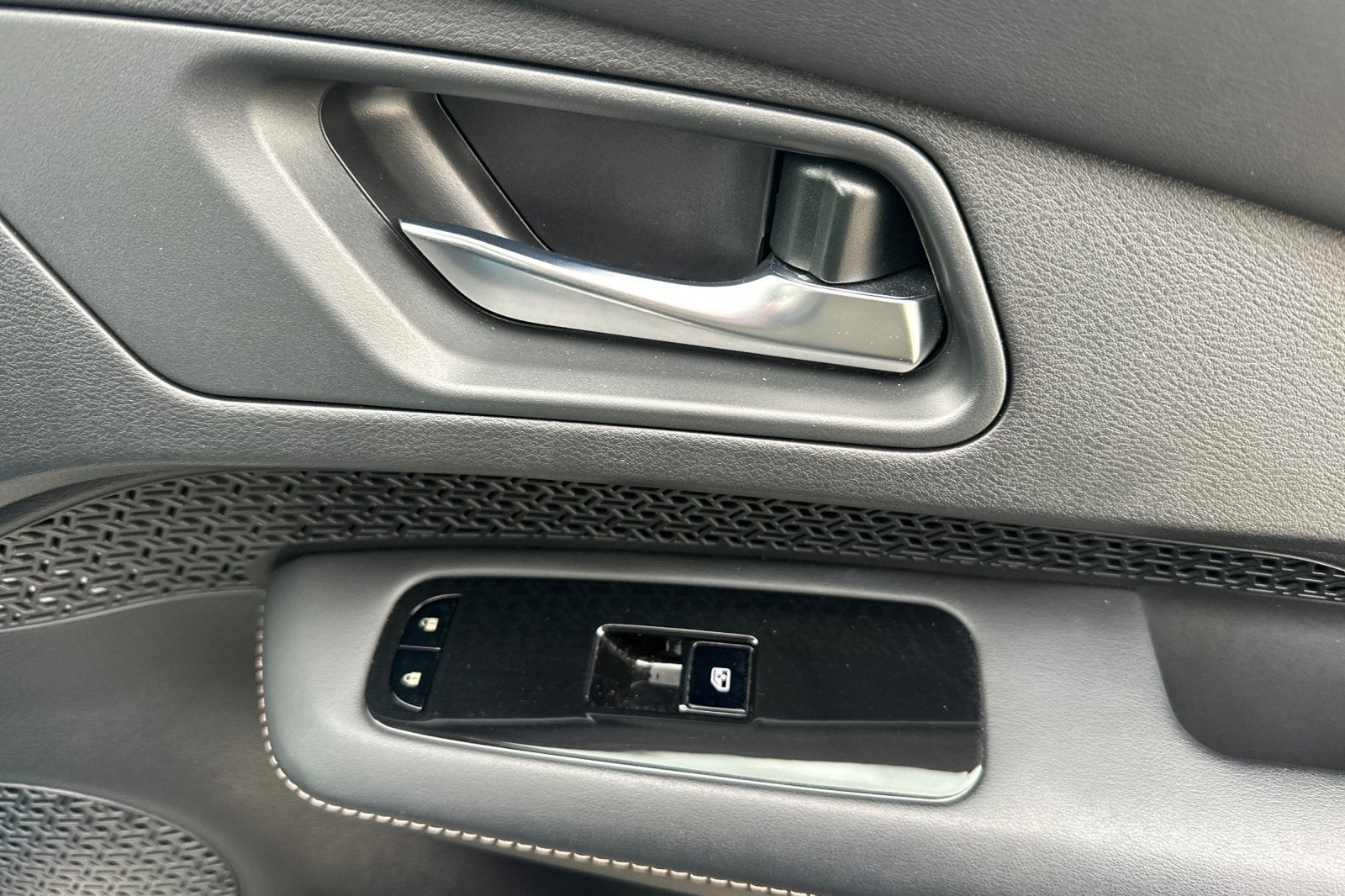 2024 Nissan Ariya ENGAGE e-4ORCE