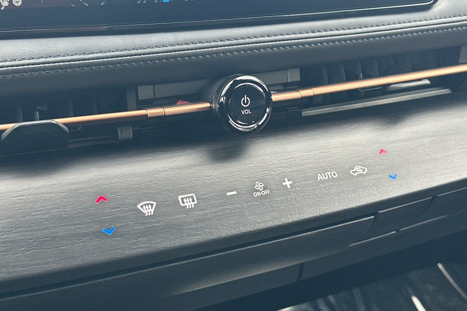 2024 Nissan Ariya ENGAGE e-4ORCE