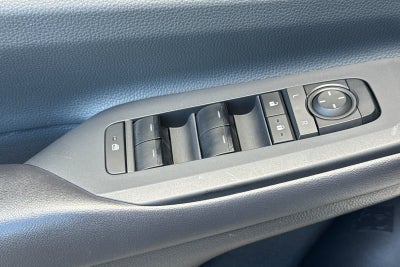 2023 Toyota Prius LE